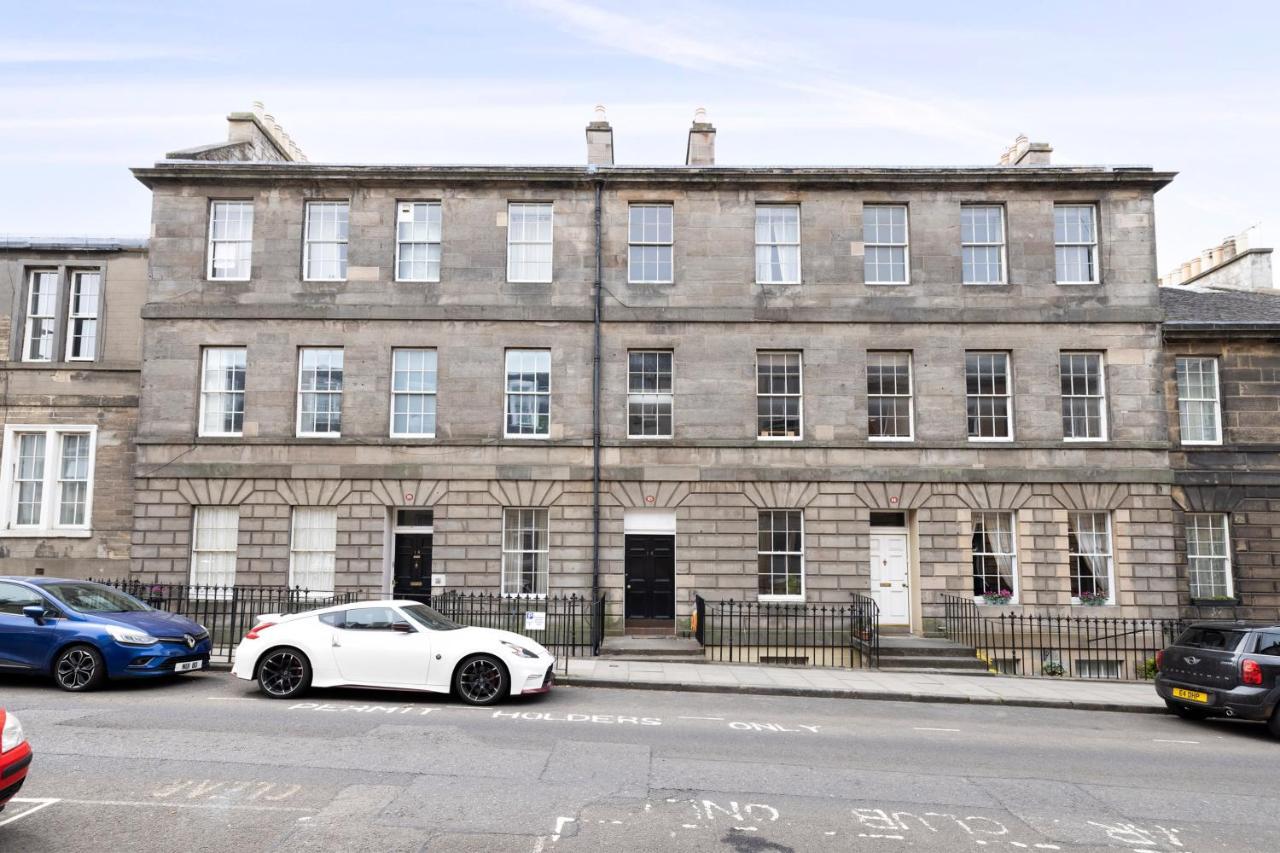 Altido Glamorous 2-Bed Flat Near Edinburgh Castle Εξωτερικό φωτογραφία